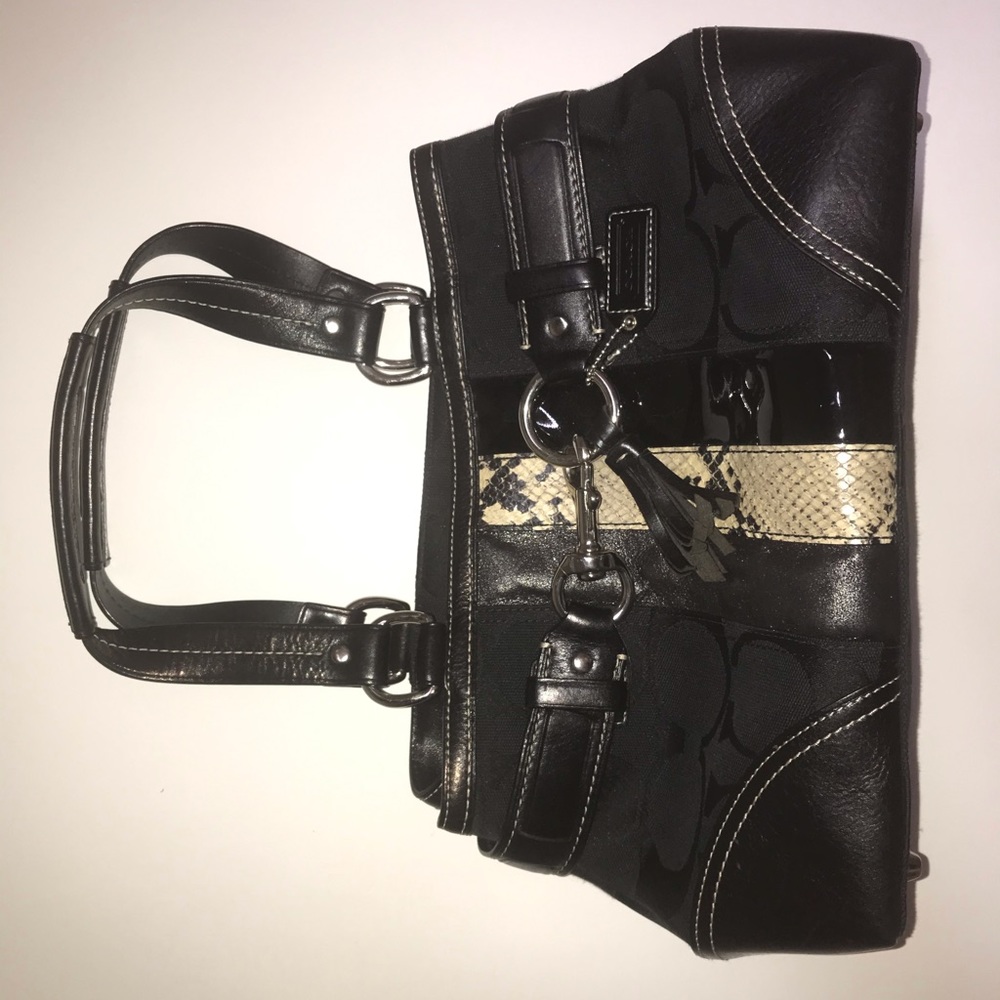 Black coach shoulder bag with snakeskin